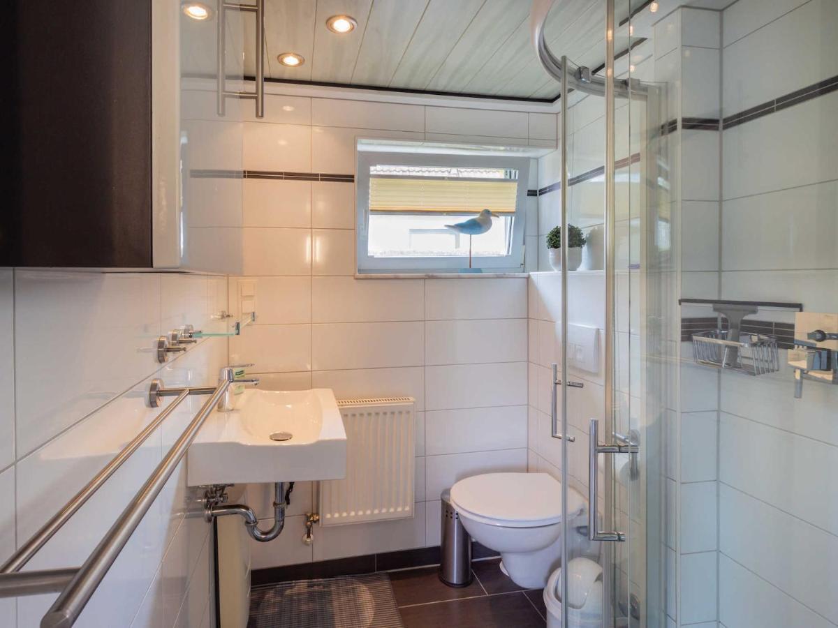 Ferienhaus Smerzinski Bergen Auf Rugen Esterno foto