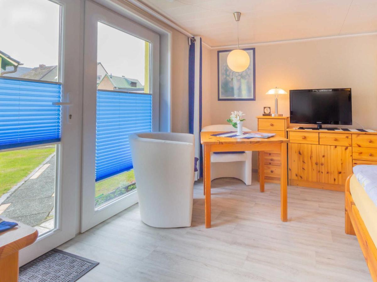 Ferienhaus Smerzinski Bergen Auf Rugen Esterno foto