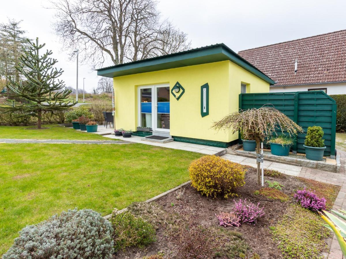 Ferienhaus Smerzinski Bergen Auf Rugen Esterno foto